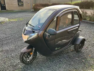 EL kabine scooter