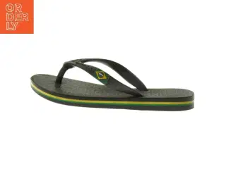 Sort klip-klapper med Brasilien Flag fra Ipanema (str. 25 )