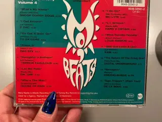Mo beats 4