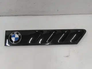 Luftindtag højre med BMW emblem A62391 Z3