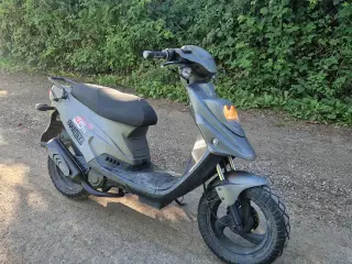 Pgo hot 50 Årg 2017, lav KM
