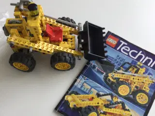 Lego Technic nr 8235  fra 1995