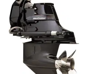 Mercruiser Bravo 1