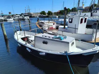 Motorbåd