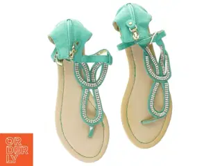 Sandaler fra Kesly (str. 40)