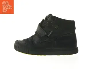 Børnesko fra Bundgaard (str. 28 )