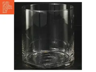 Glasvase (str. H.- 11 cm. ø. 10 cm)