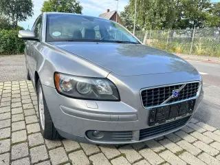 Volvo S40 2,4 I Momentum 170HK Aut.