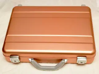 Attache taske i Aluminium TILBUD