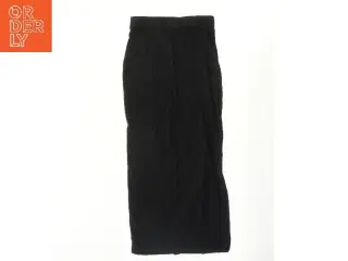 Lang sort nederdel fra Stradivarius (str. XS)