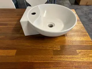 Lille hvid håndvask