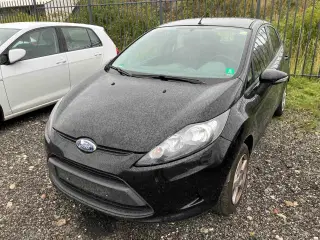 Ford FIESTA Active 1.3.benzin 5 dørs a/c,træk