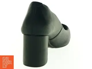 Sort læderpumps (str. 38)