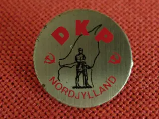 DKP EMBLEM: Danmarks Kommunistiske Parti
