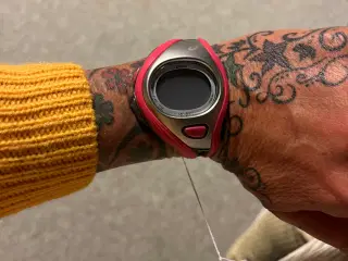 Helt nyt og ubrugt smart Asics ur