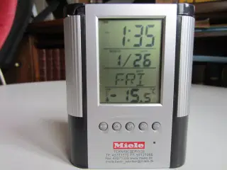 Miele digitalur med alarm og termometer