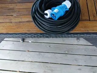 Forlængerledning til camping
