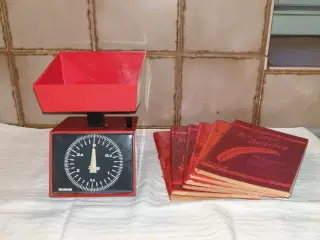 Køkkenvægt & Tørsleffs kogebøger ialt25kr