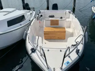 Motorbåd Styrepult