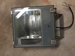 Stor projektør / arbejdslampe