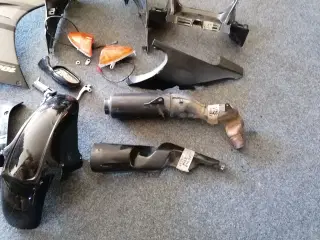 Diverse dele til Honda CBR 1000F årg.1992, se %.