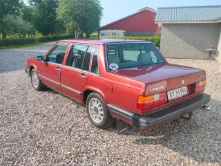 Volvo 760 GLE V6