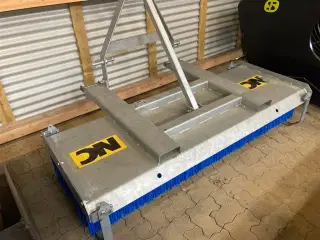 NC Engineering YS 2.0 M Passer til trepunksophæng og pallegafler