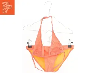 Orange bikini fra Zara (str. 146)