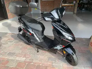 Vga Street X 45. Model 2025