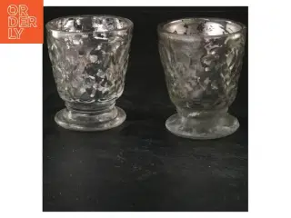 To glas stearinstager (str. 8x5,5 cm)