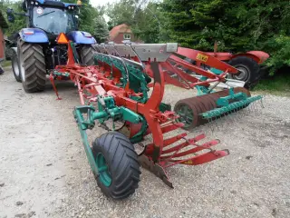 Kverneland Vendeplov med IP pakker . 