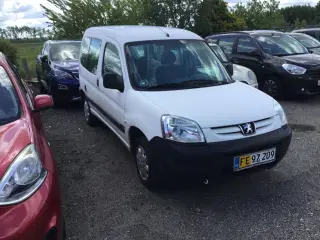 Peugeot partner 1,4 benzin Van synet 6/24