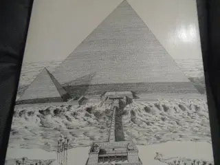 Pyramid by David Macaulay, Egypt