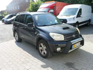 Toyota RAV4 2,0 D-4D Wave 4x4 Van
