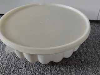 Fromage - is form - Tupperware