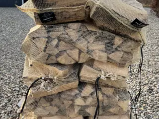 Knastørt bøgebrænde i 40 liter sæk