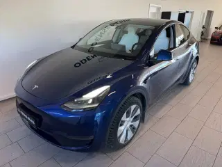 Tesla Model Y  Long Range AWD