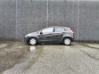 Ford Fiesta 1,6 TDCi Titanium 95HK 5d