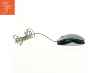 Mus med kabel fra Lumatron