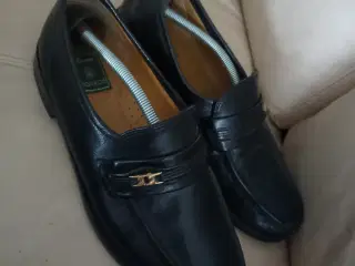 FLOTTE NYE MONACO LÆDER SKO STR 41 INCL TRÆ SKO LÆ