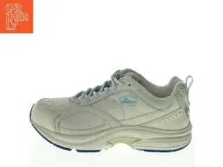 Sportsko fra Dr. Comfort (str. 37)