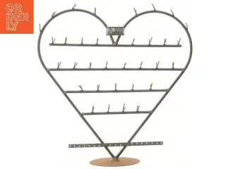 Stående metalhjerte med kroge fra René Pold Design (str. 50x48 cm)