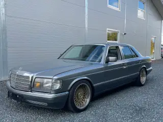 Mercedes 300 SE W126 