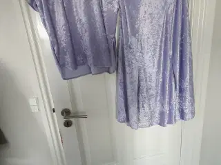 2 delt velour kjole