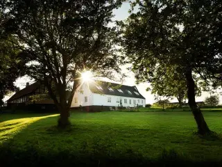 Hulleg�rd ferielejlighed, 12 personer - ved Snogeb�k, Balka Strand og Dueodde Strand p� sydspidsen af Bornholm