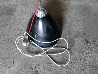 Loftlampe/pendel med rød ledning