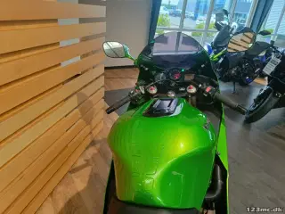 Kawasaki ZX12R