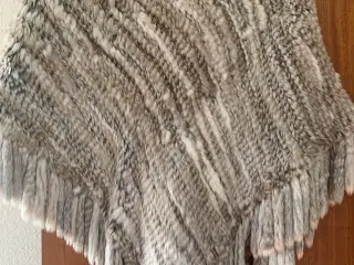Poncho onesize i kaninpels 