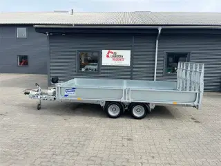 Ifor Williams NY TB4021-352 fyldt med udstyr.