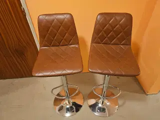 2 barstole 